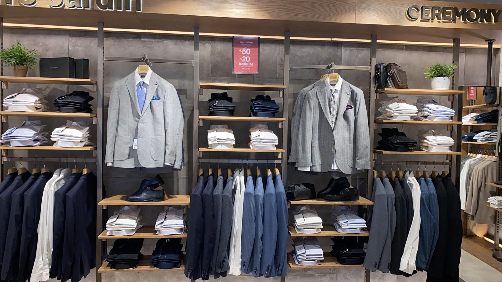 Pierre Cardin Mağaza Raf Sistemi 2